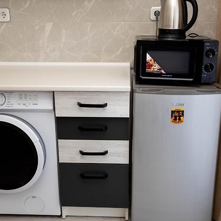 Жк «Сонячний Квартал» Apartamento Solochin Exterior foto