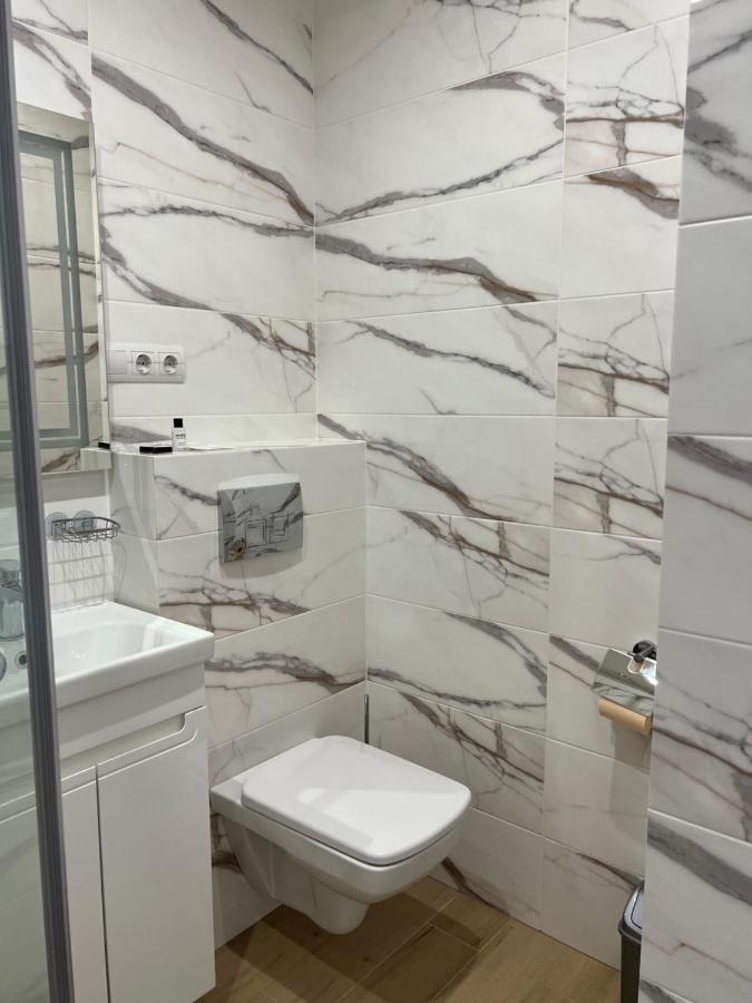 Жк «Сонячний Квартал» Apartamento Solochin Exterior foto
