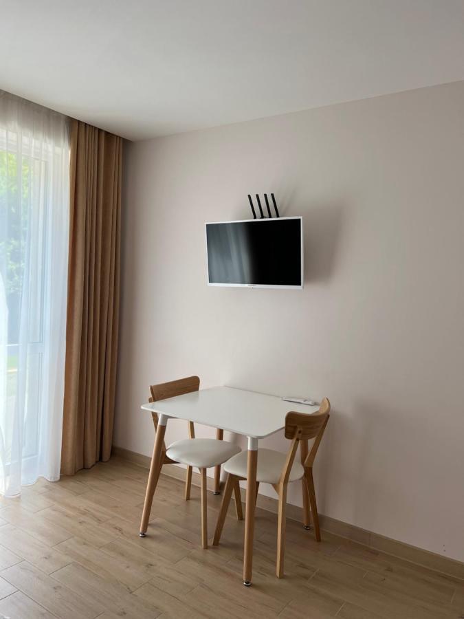 Жк «Сонячний Квартал» Apartamento Solochin Exterior foto
