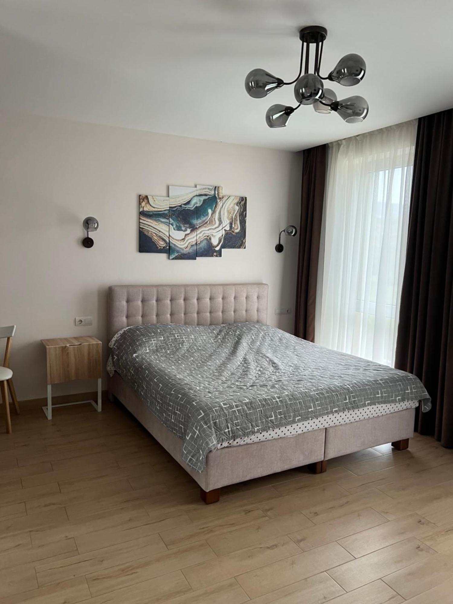 Жк «Сонячний Квартал» Apartamento Solochin Exterior foto