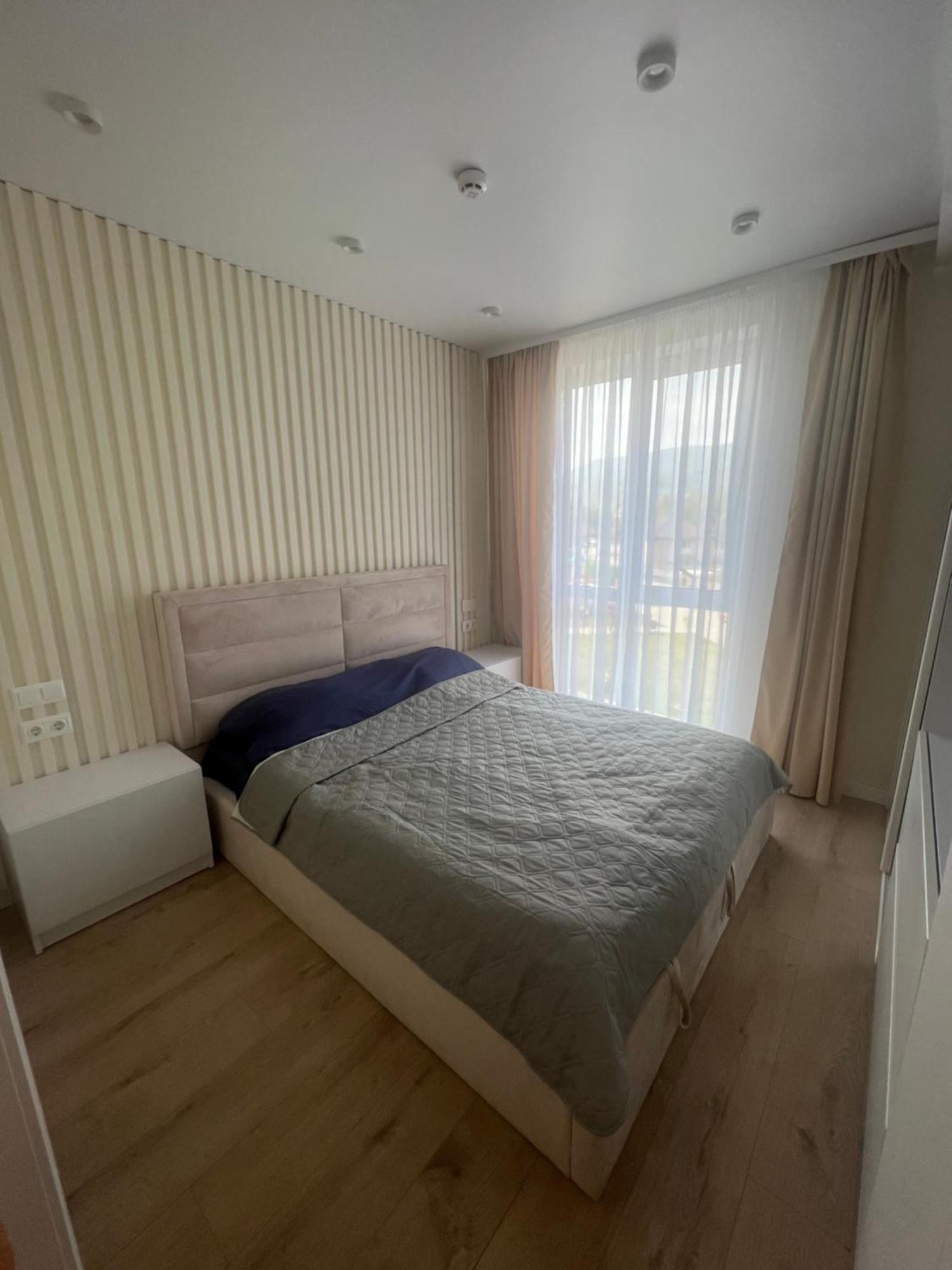 Жк «Сонячний Квартал» Apartamento Solochin Exterior foto