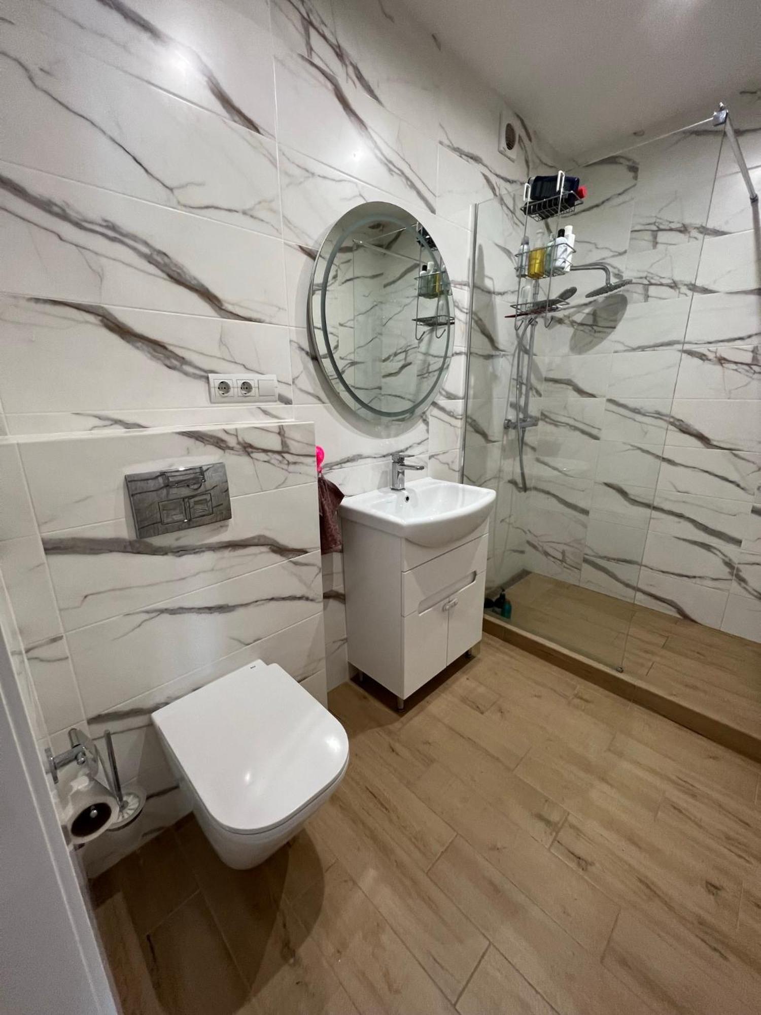 Жк «Сонячний Квартал» Apartamento Solochin Exterior foto